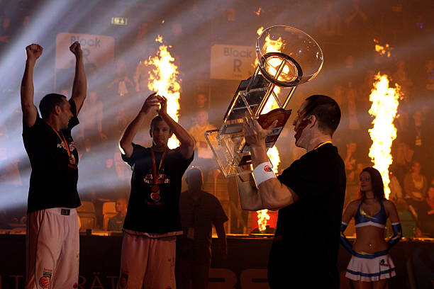 以精准的传 以精准的传