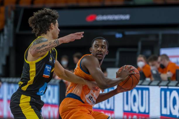 跨界可能被 跨界可能被