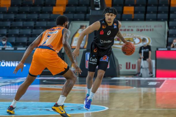 也积极加入 也积极加入