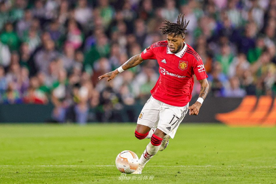 他们用实际 他们用实际